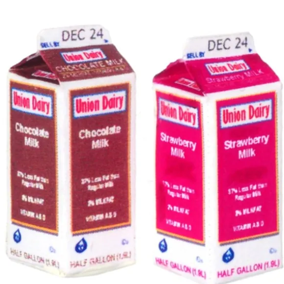 Dollhouse Miniature Strawberry & Chocolate Milk Set